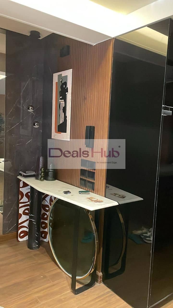 6 138389e2-f5b8-4464-8e88-8e1064a0dabc. jpg