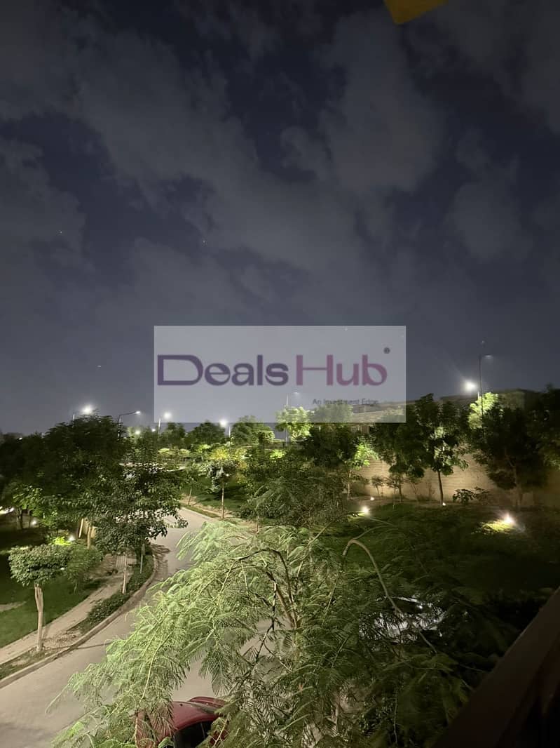 8 305e1392-eaa2-4b9f-bce3-9df4fbaf0856 (1). jpg