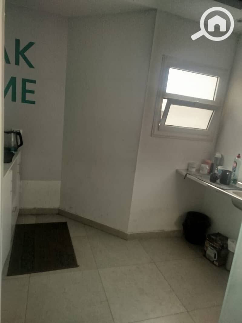 4 WhatsApp Image 2025-11-09 at 4.09. 55 PM. jpeg