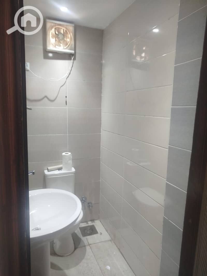 5 WhatsApp Image 2025-11-09 at 4.09. 56 PM (2). jpeg