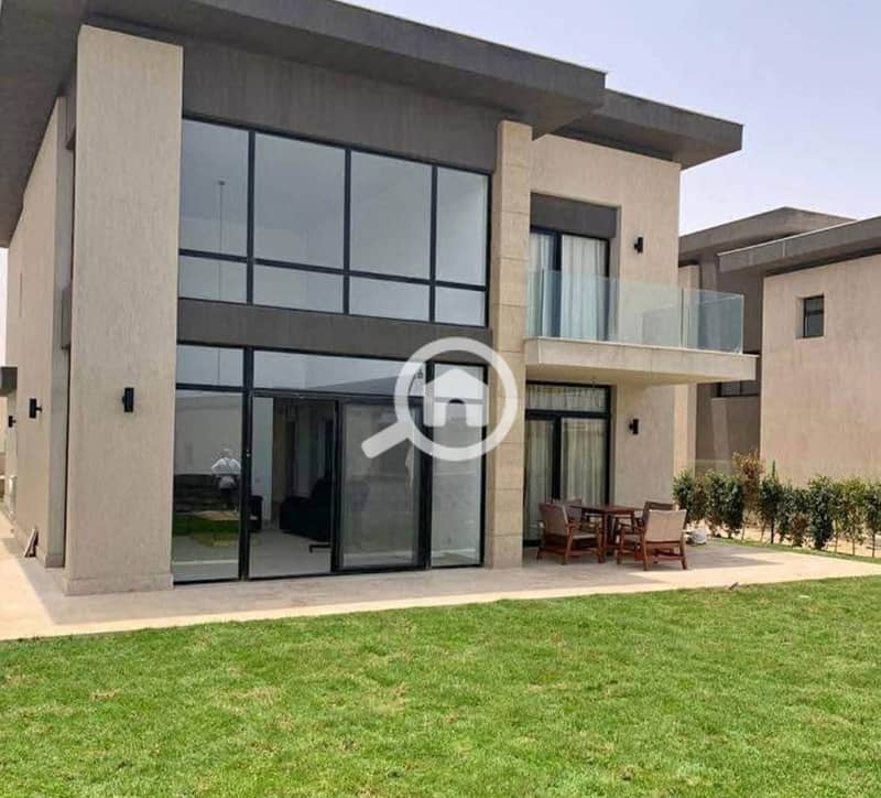 10 530418307_122134773944869684_499487944670124614_n. jpg