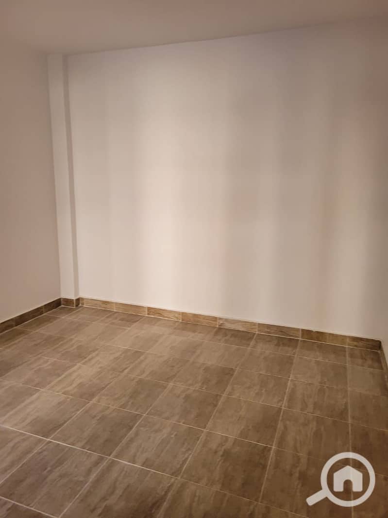 5 WhatsApp Image 2025-11-10 at 10.26. 39 AM (1). jpeg