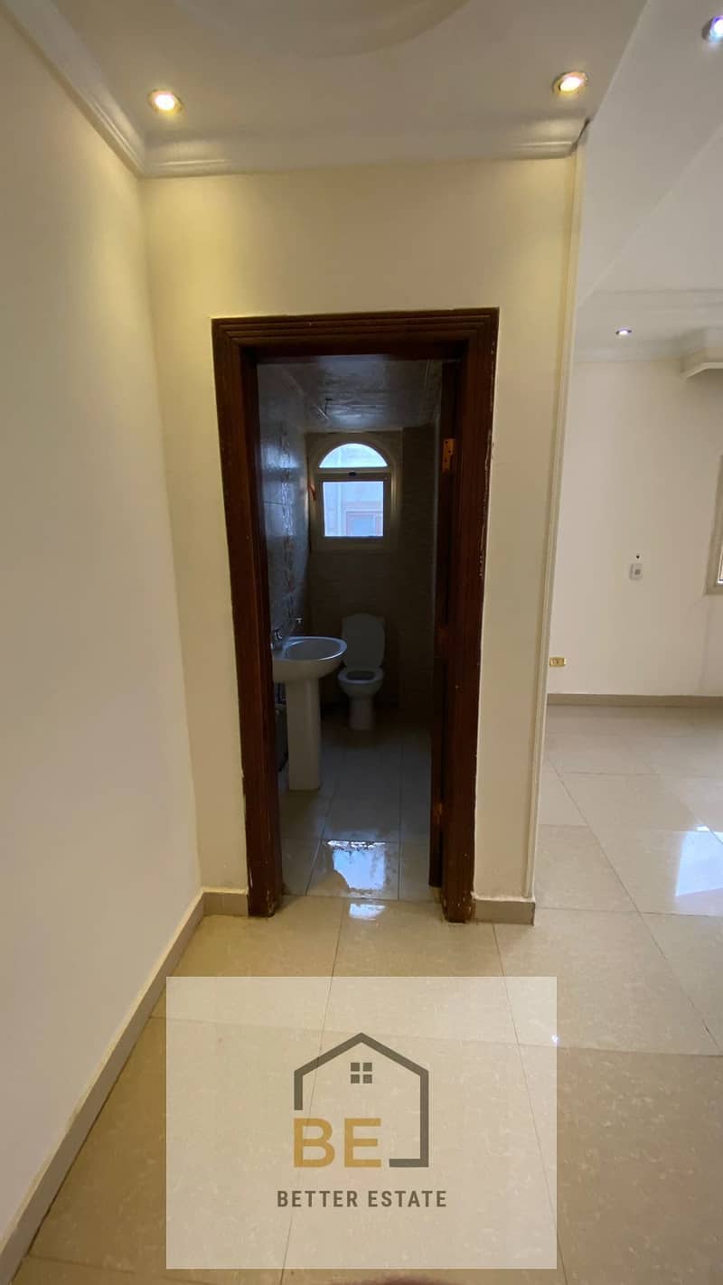 4 WhatsApp Image 2025-11-10 at 10.25. 09 AM (1). jpeg