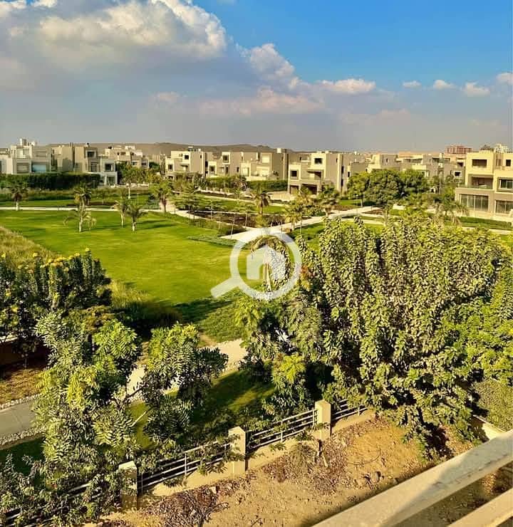 9 494697274_3709344972696542_1057732356198981689_n. jpg