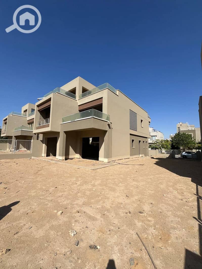 11 509278005_4729530717273223_1616651717884867384_n. jpg