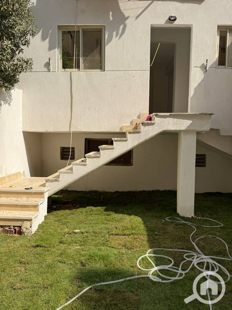 5 b4e38607-80f5-44c2-a62c-4d1e6bbaa105. jpg