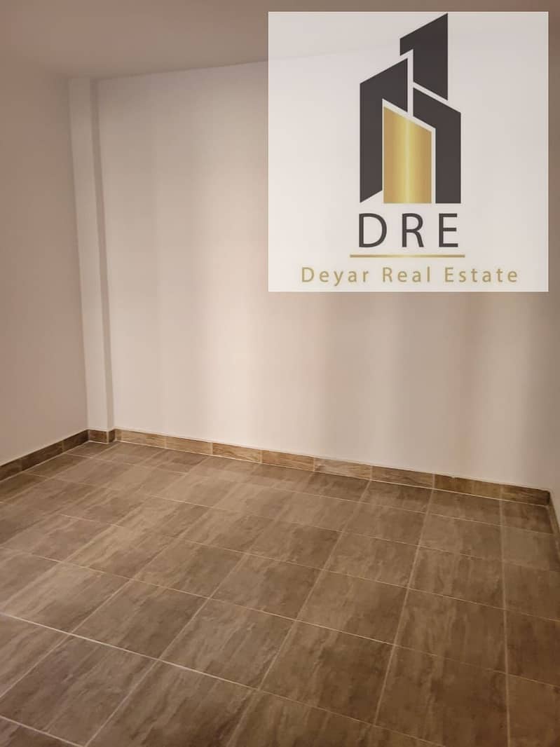 3 04efd4e0-1e88-4a95-b79d-6305e5b0dbdb. jpg