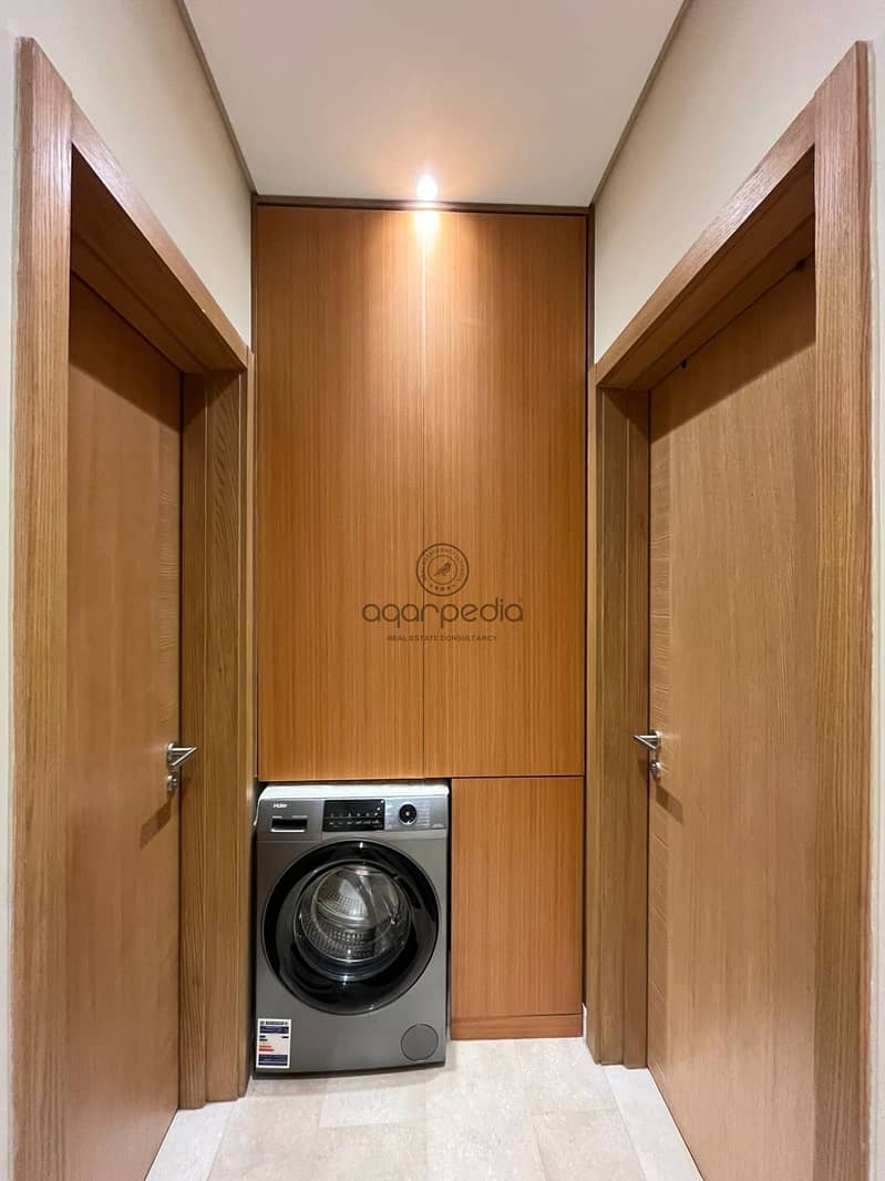 5 WhatsApp Image 2025-10-06 at 12.10. 40 PM (3). jpeg