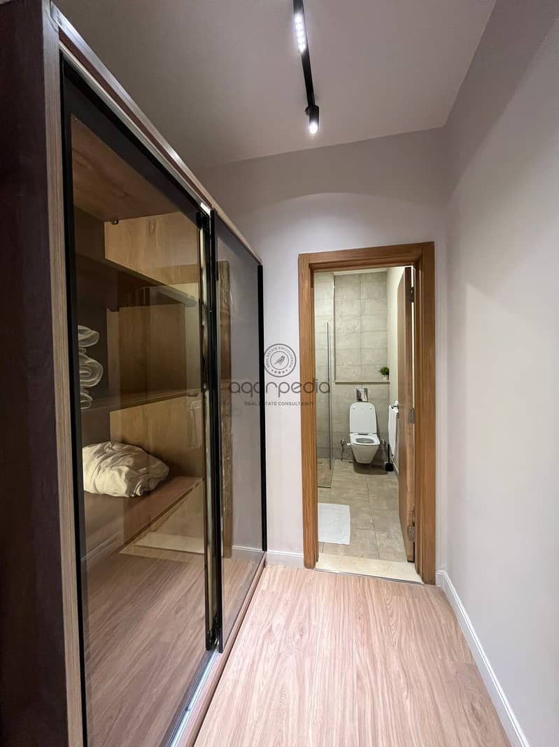 10 WhatsApp Image 2025-10-06 at 12.10. 41 PM. jpeg