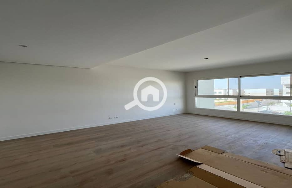 2 WhatsApp Image 2025-11-09 at 11.36. 14 AM. jpeg