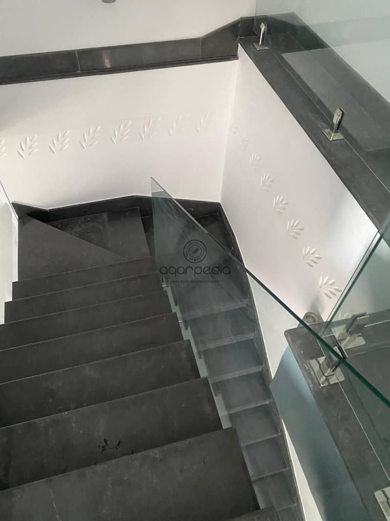 4 WhatsApp Image 2025-10-05 at 2.38. 54 PM (2). jpeg