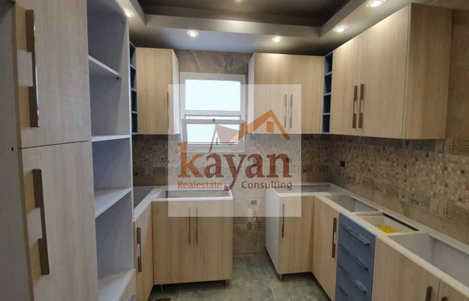 7 4a077451-12ef-4691-a86e-d20b12a0b035. jpg