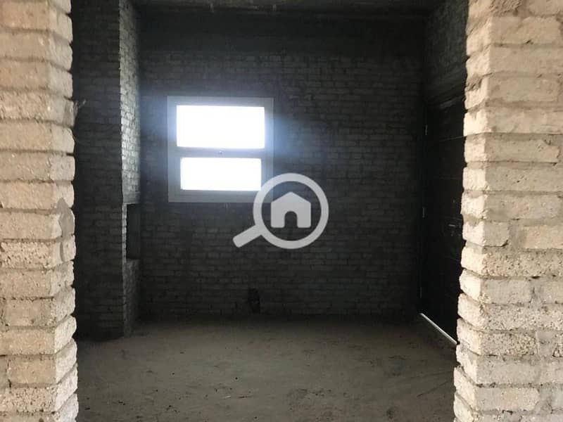 10 WhatsApp Image 2025-07-21 at 18.21. 28_ed6c0b6f. jpg