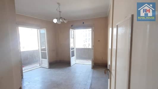 4 Bedroom Apartment for Sale in Helmeyat El Zaytoun, Cairo - 65183992-2f92-4113-8c3b-4f0bfca170a4. jpeg