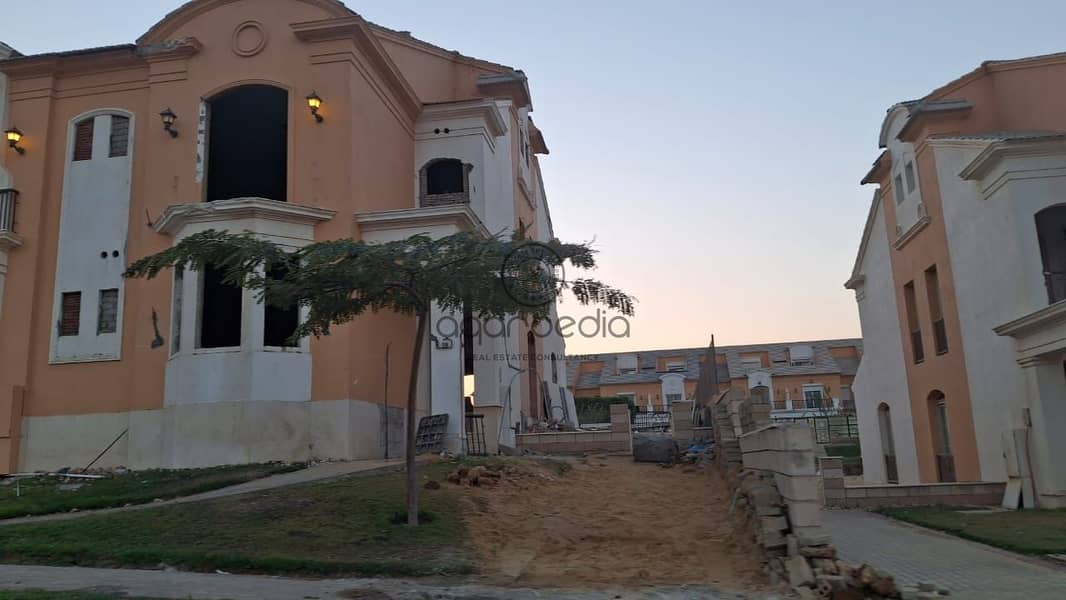 6 WhatsApp Image 2025-10-06 at 12.31. 01 PM (1). jpeg