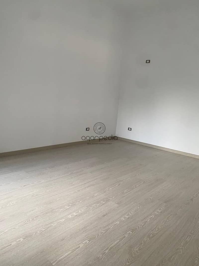 2 WhatsApp Image 2025-10-05 at 2.30. 57 PM. jpeg