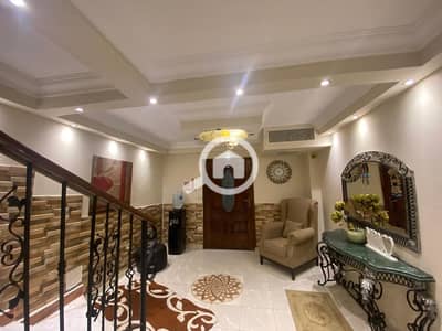 3 Bedroom Villa for Sale in 6th of October, Giza - 1c24a2d7-9e24-44d1-840d-e25cc328ce38. jpg
