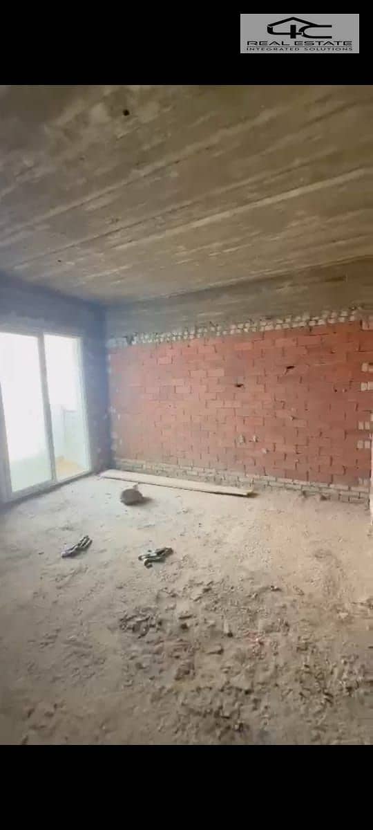 10 WhatsApp Image 2025-02-26 at 1.06. 51 PM (2). jpeg