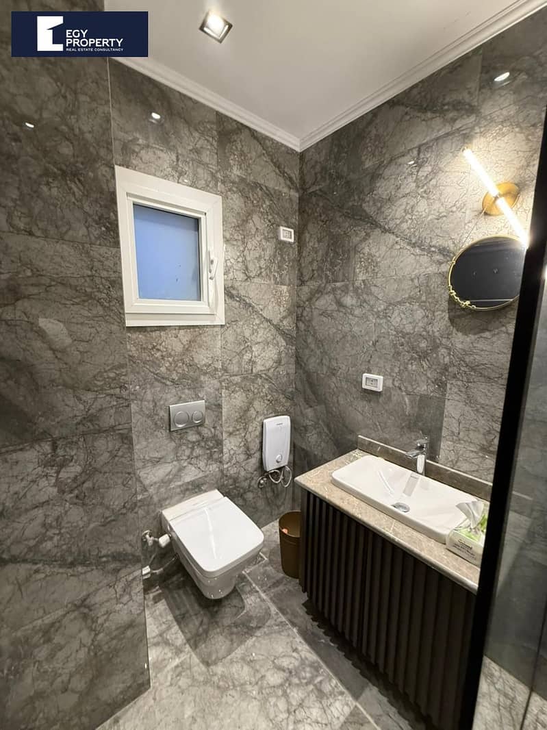 5 _files_WhatsApp Image 2025-11-04 at 12.30. 00 PM. jpeg