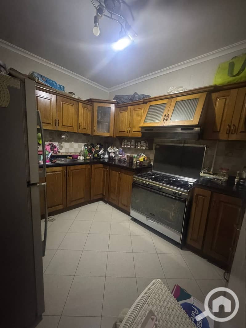 6 0ccb5924-ab8d-4788-a5da-04c4513a3cab. jpeg