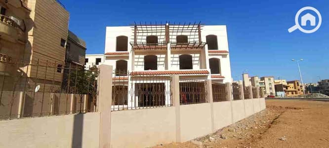 فیلا 11 غرف نوم للبيع في مدينة الشروق، القاهرة - 1000096190. jpg