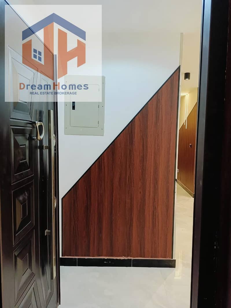 8 WhatsApp Image 2025-11-10 at 00.01. 15. jpeg