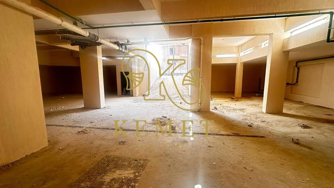 2 db5e692a-8da8-474c-ada2-edd294a0b1d1. jpg