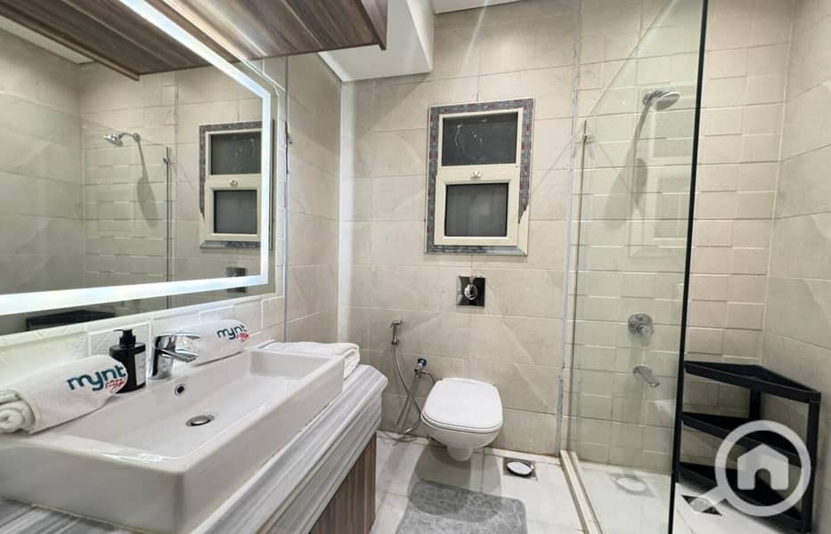 8 IMG-20251106-WA0006. jpg