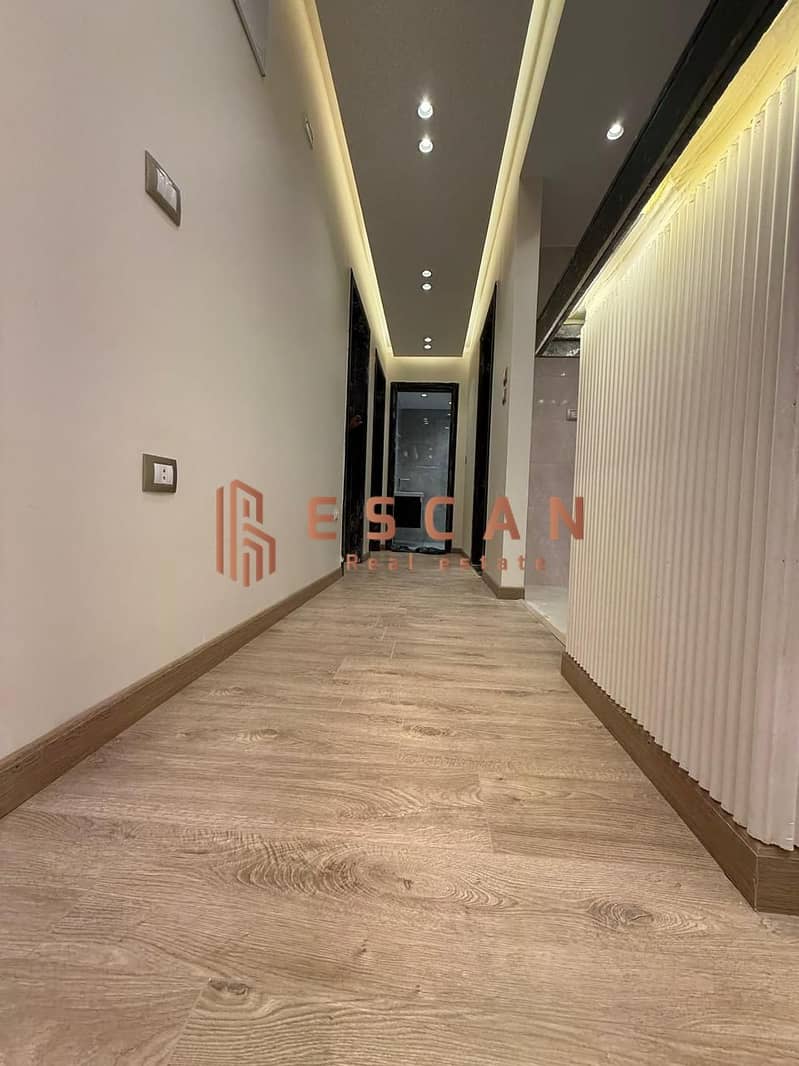 16 U602216 (3). jpeg