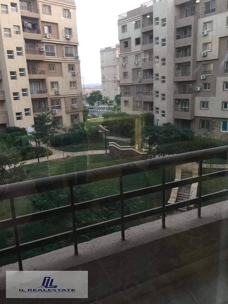 9 422a5bc5-4e9e-4885-9f31-86e3b22d572f. jpg