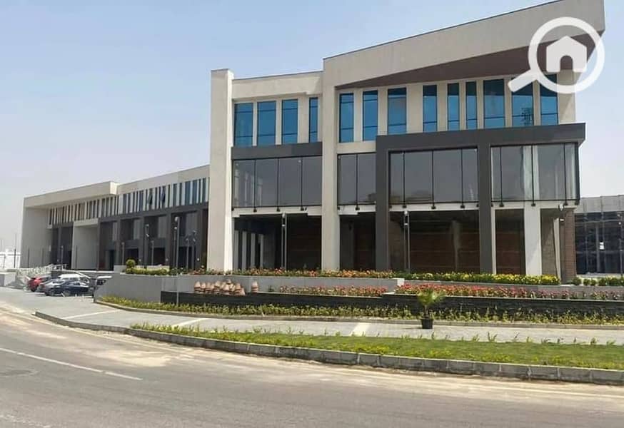 6 558176593_122141242280727954_7100499032815761623_n. jpg