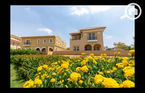 5 Bedroom Townhouse for Sale in New Cairo, Cairo - 68be71_d909a4b5bb554f76a4984b7db704af16~mv2. jpg