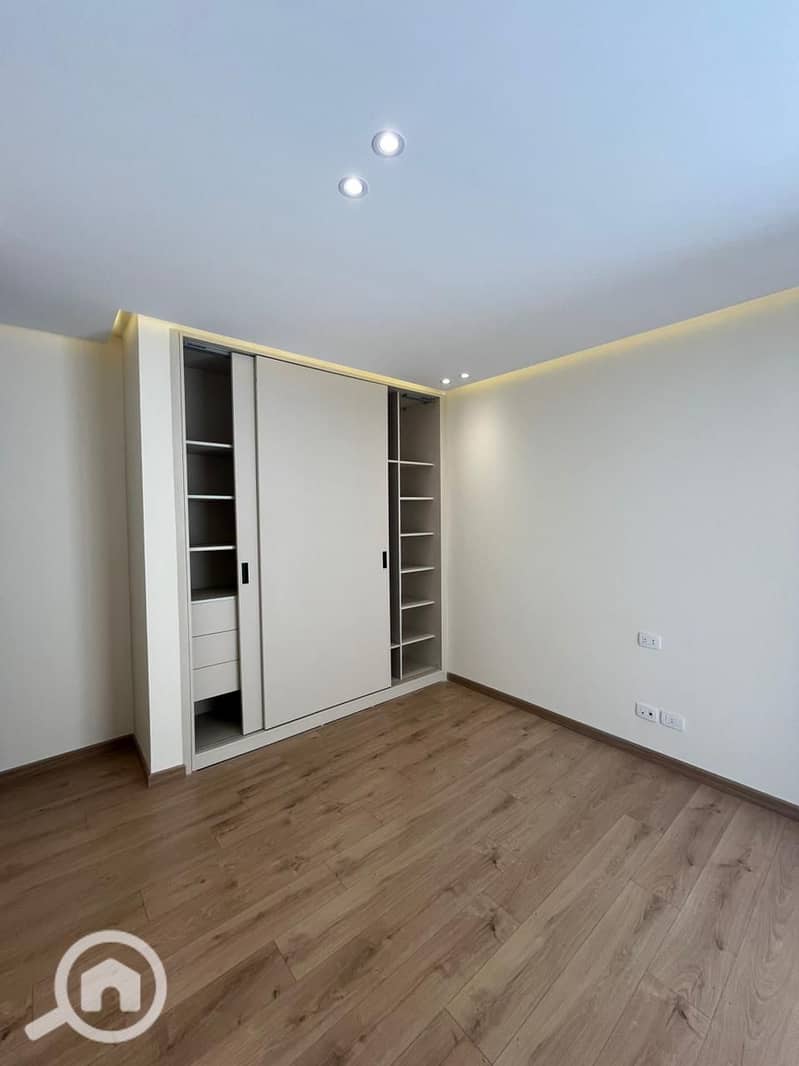 3 WhatsApp Image 2025-11-10 at 12.41. 42 PM. jpeg