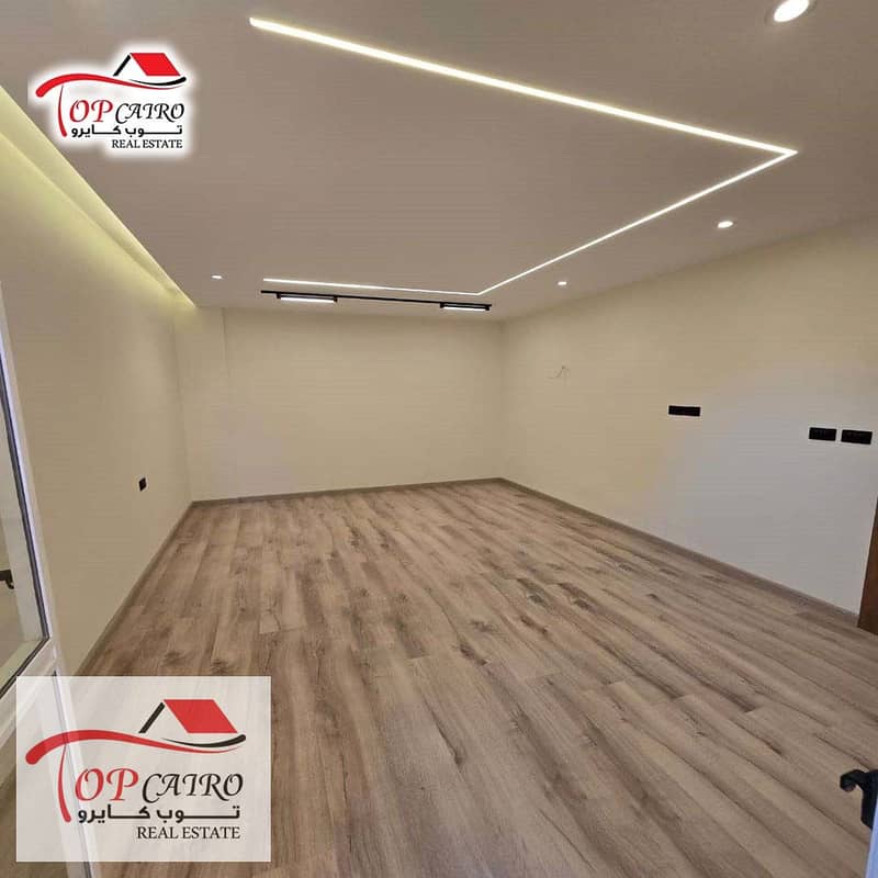 8 WhatsApp Image 2025-11-06 at 2.01. 09 AM (1). jpeg