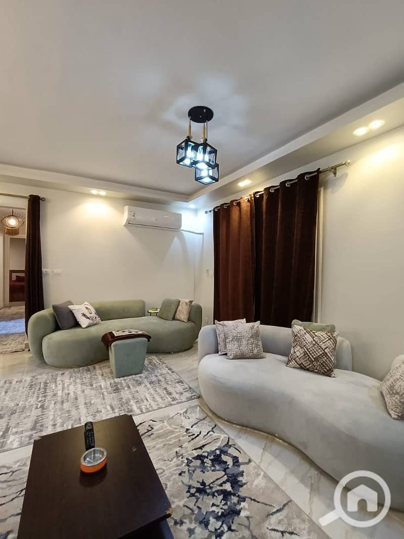 8 579659527_1140766238225179_8663165993845576154_n. jpg