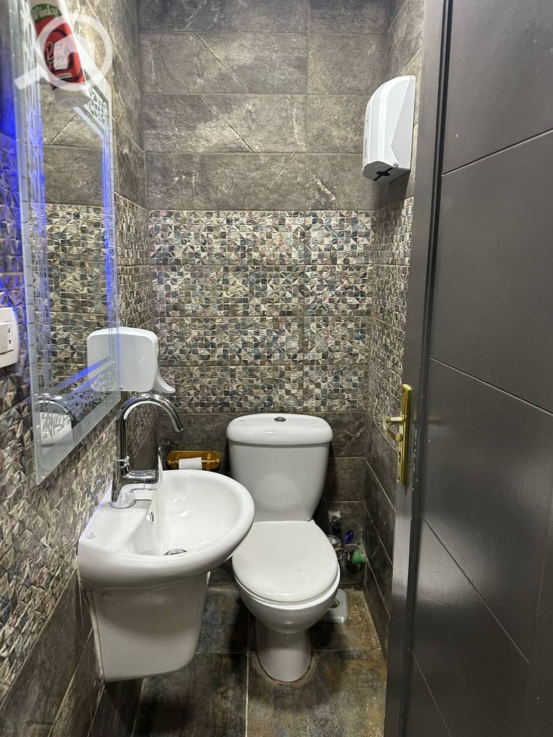 8 IMG-20251110-WA0143. jpg