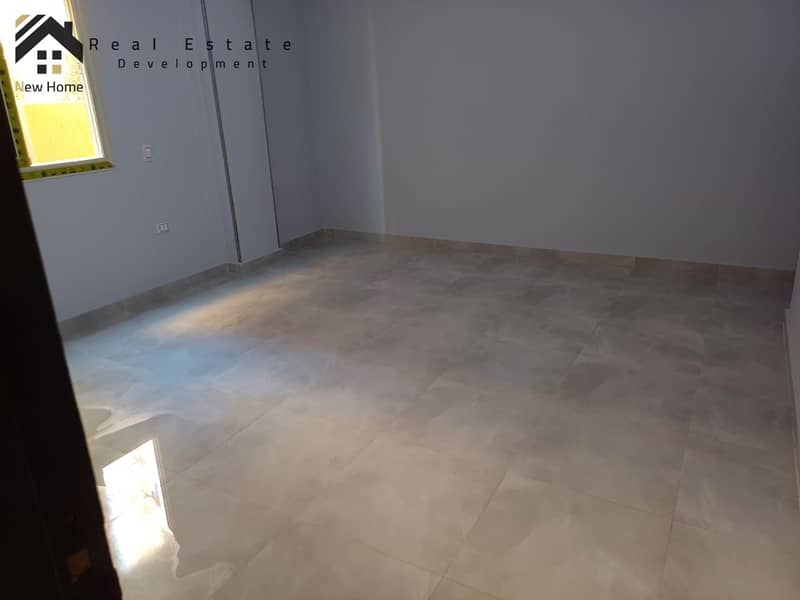 5 WhatsApp Image 2025-10-11 at 19.21. 55_8023a8f6. jpg