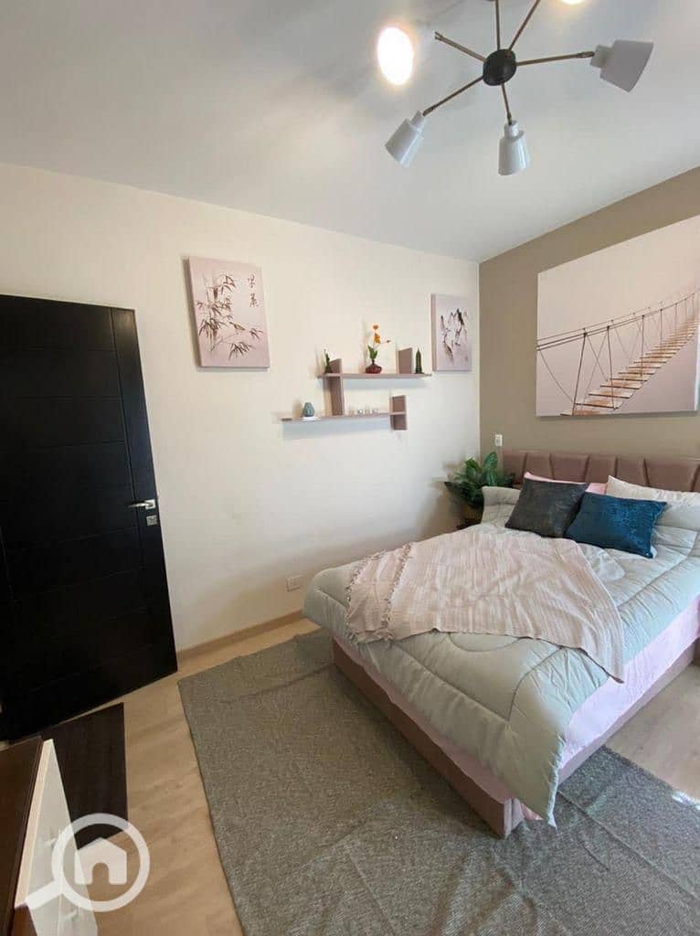 11 fd71e7e0-29d4-461e-842a-68050785d2c5. jpg