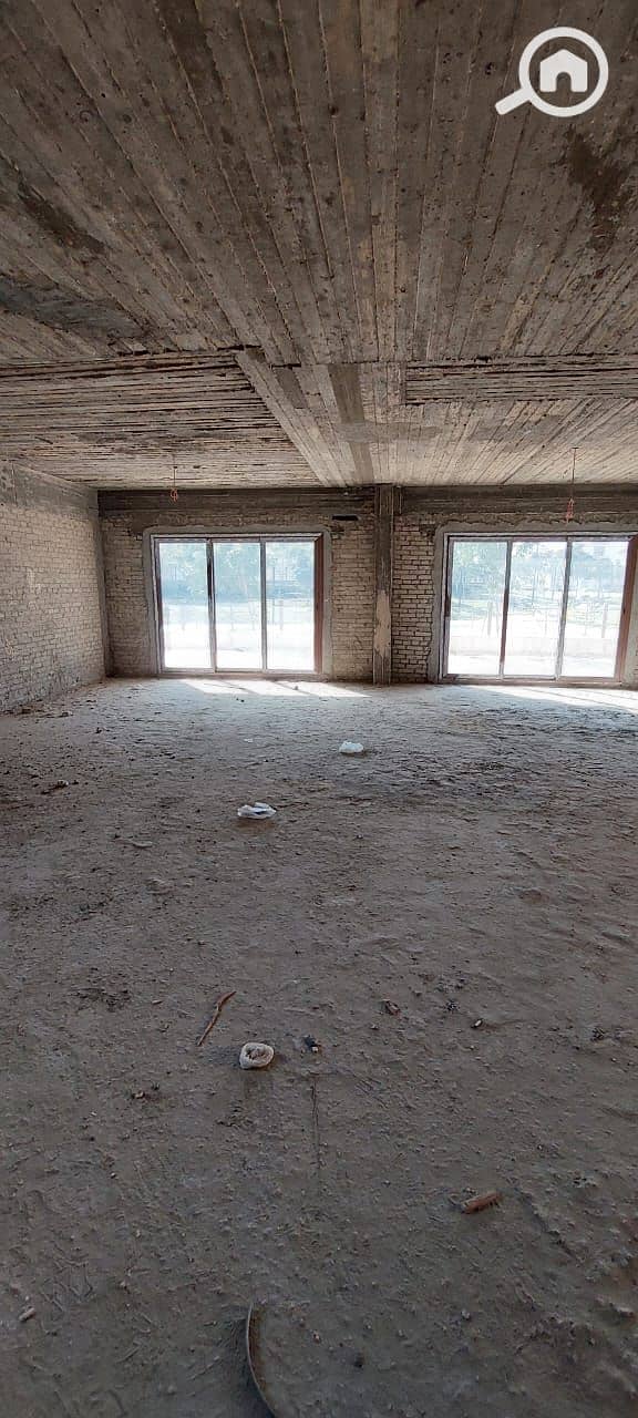 4 2bb09973-32b9-4952-9bcd-90c847b30585. jpg