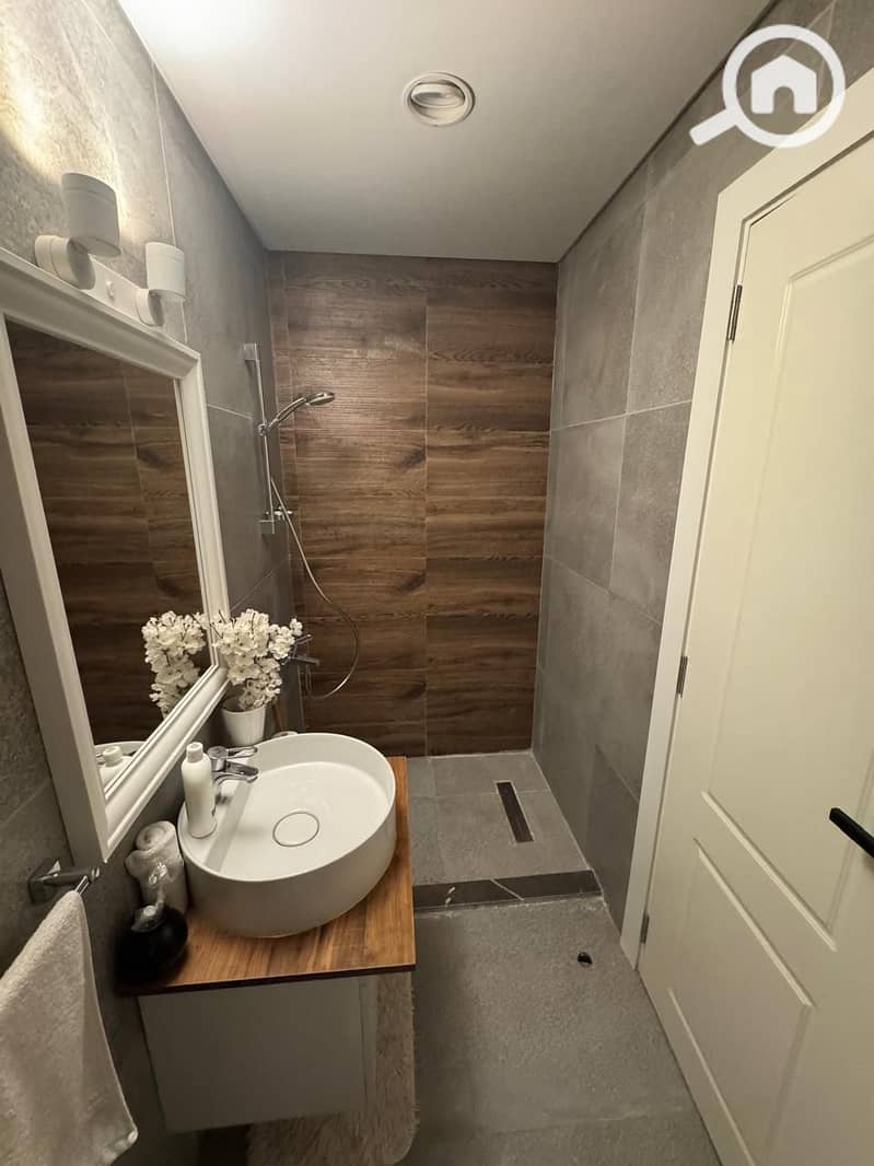 9 WhatsApp Image 2025-11-10 at 2.16. 09 AM (1). jpeg