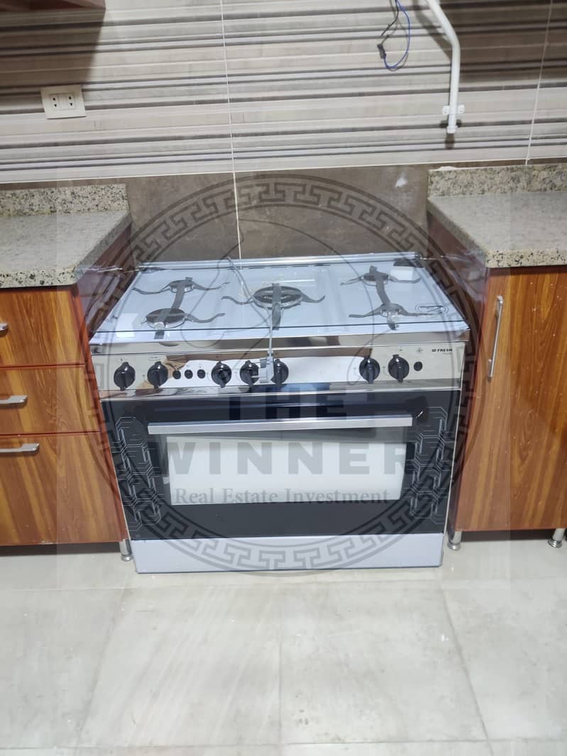 12 WhatsApp Image 2025-11-10 at 12.59. 17 (3). jpeg