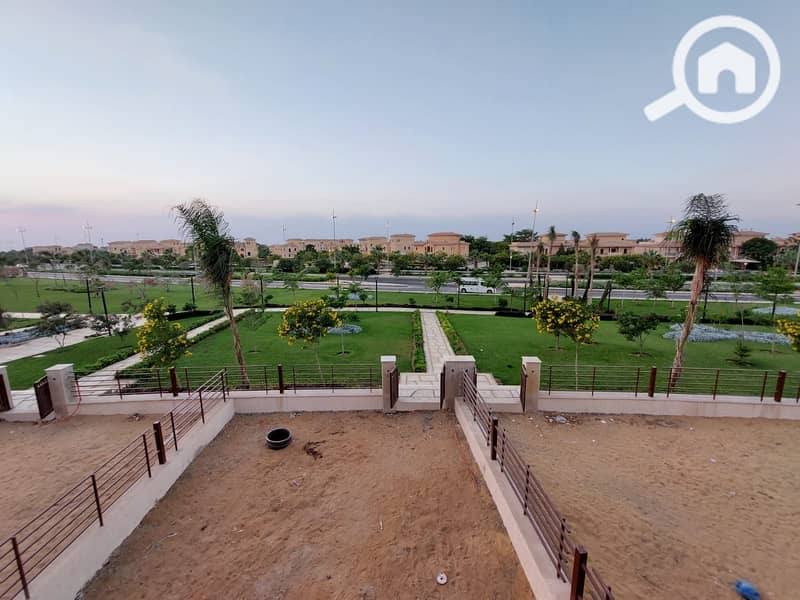 6 46f03074-3366-4f31-a5da-49d908a41f91. jpg