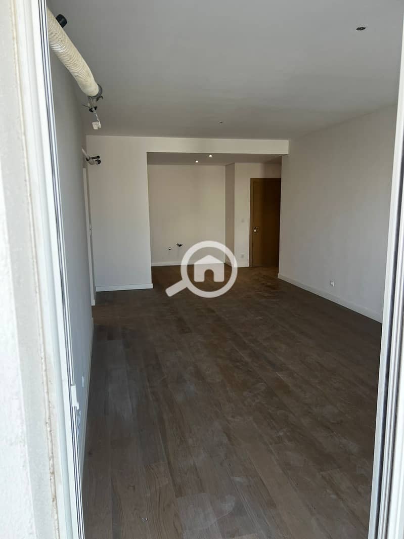 6 WhatsApp Image 2025-11-05 at 14.55. 24. jpeg