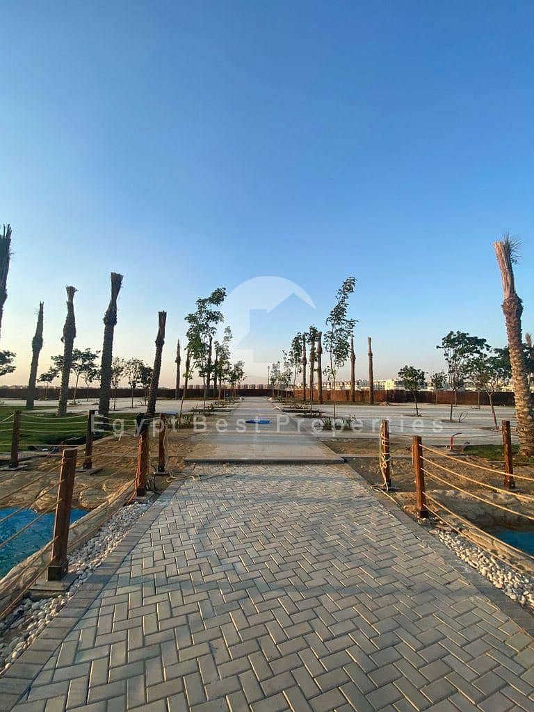 5 WhatsApp Image 2025-10-23 at 12.08. 16 PM (1). jpeg