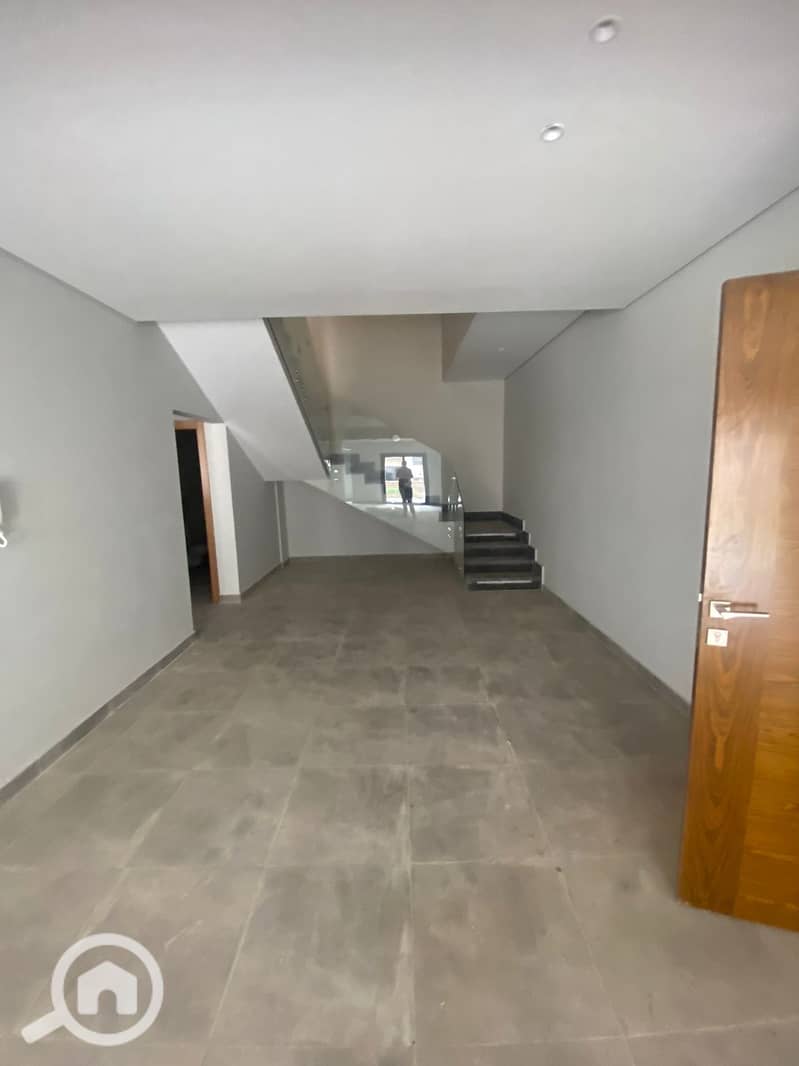 9 IMG-20251110-WA0203. jpg