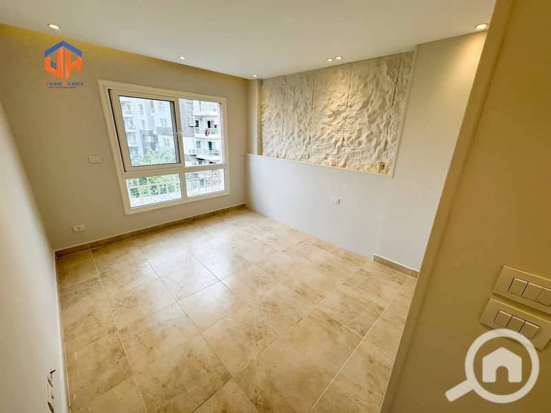 9 7770c065-7432-4f6b-afca-e183b735af3b. jpeg