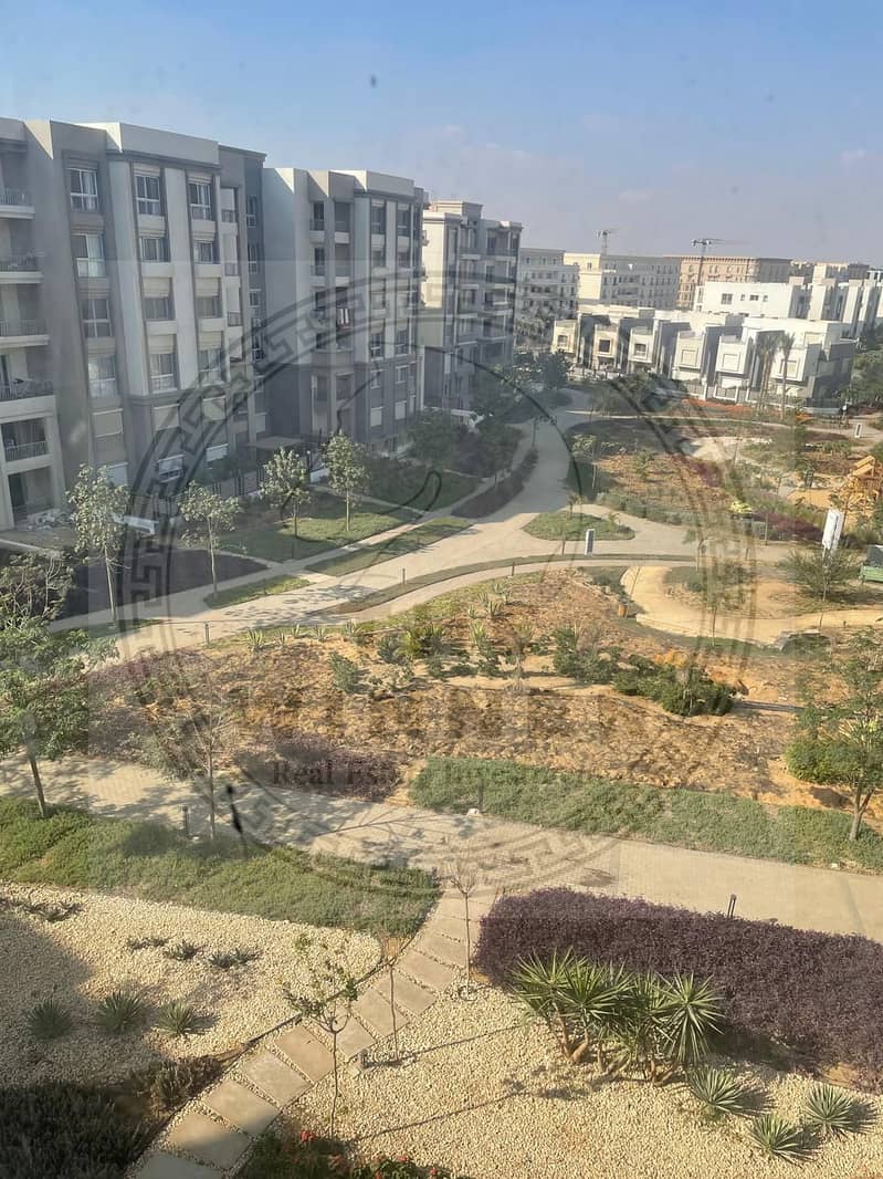 28 WhatsApp Image 2025-11-10 at 12.39. 56 AM (4). jpeg