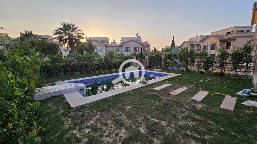 12 888a0a74-dbe2-4bbc-82c8-5628f57fb976. jpeg