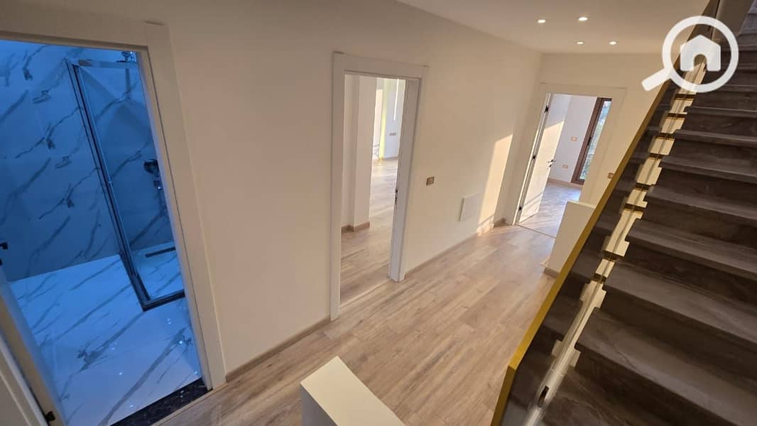 28 e82f5ea2-931f-4153-8238-e56eca823395. jpeg