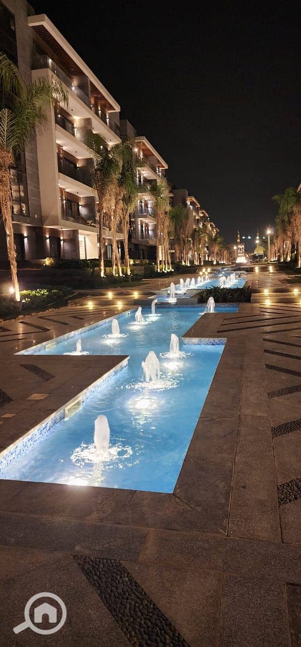 10 2cefba39-4a16-4ee7-9ac6-a62e11f3ee17. jpg